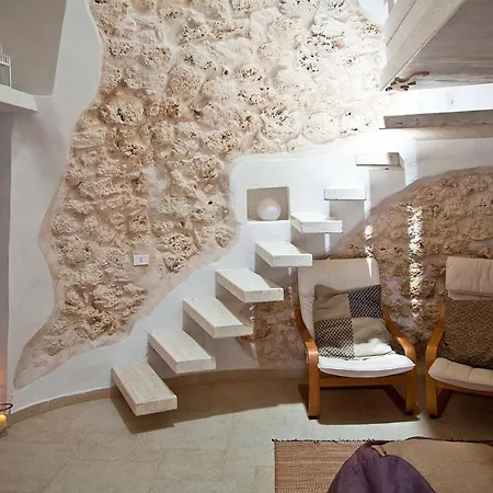 Trullo Romeo Villa *