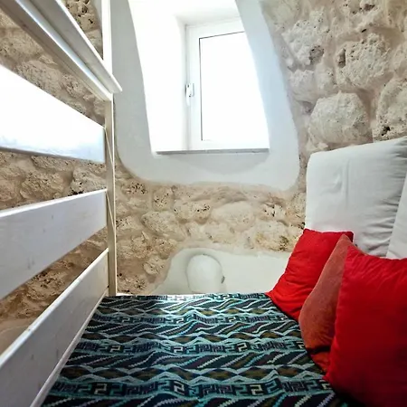 Trullo Romeo Ostuni